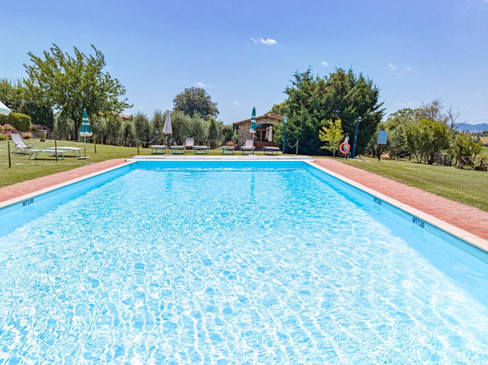 Il Querciolo - Azienda Biologica, Agriturismo E Cantina Marciano della Chiana Dış mekan fotoğraf