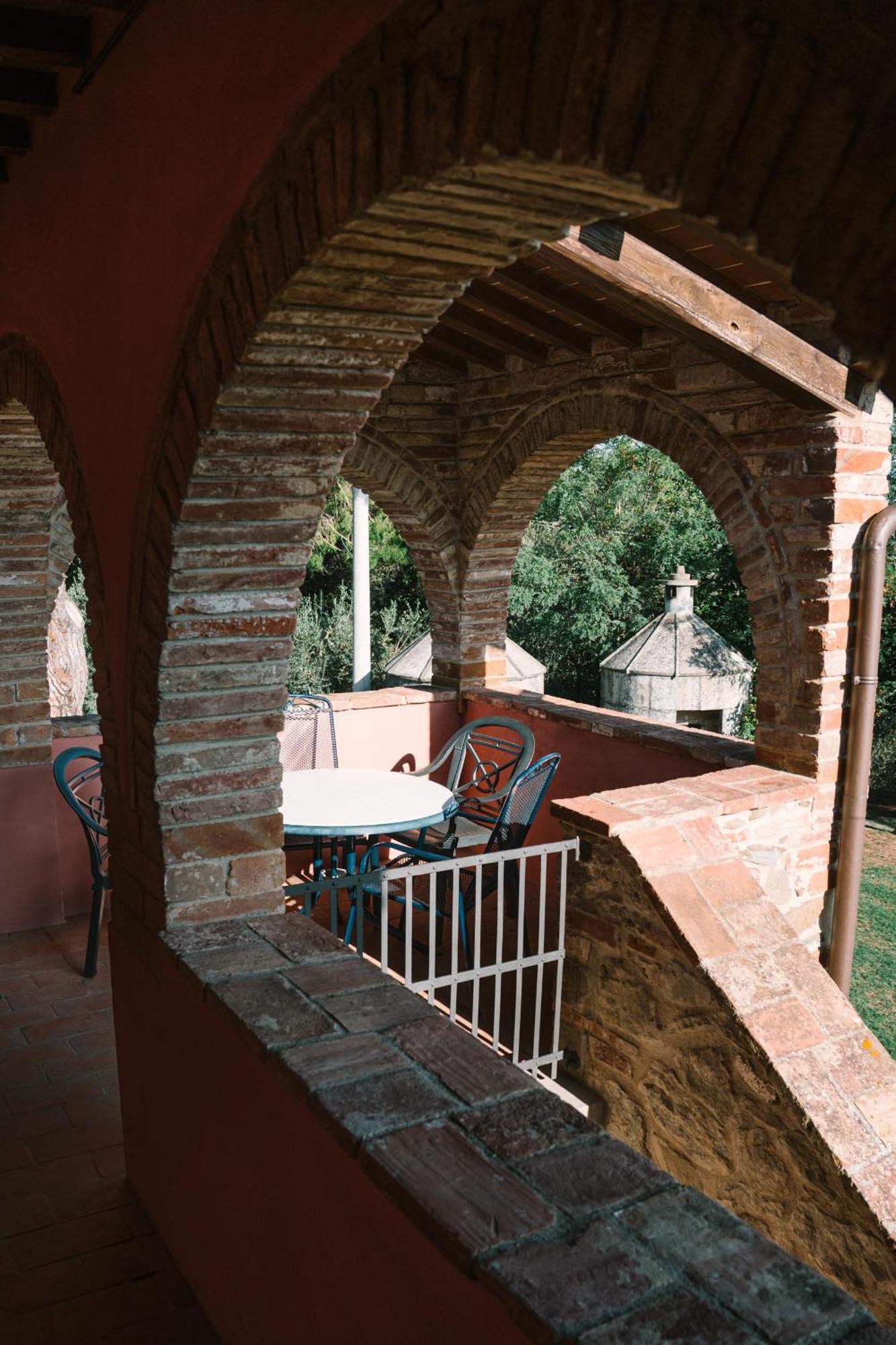 Il Querciolo - Azienda Biologica, Agriturismo E Cantina Marciano della Chiana Dış mekan fotoğraf